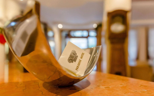 Paradise Hotel & Wellness