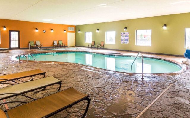 Spark by Hilton Amarillo Western Plaza