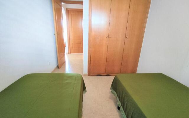 BAJO CON JARDIN Apartamentos Canaret ALBERT VILLAS