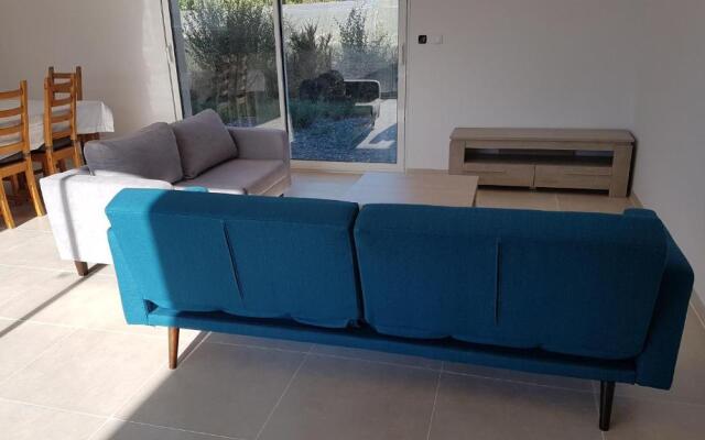 Maison Neuve Moderne