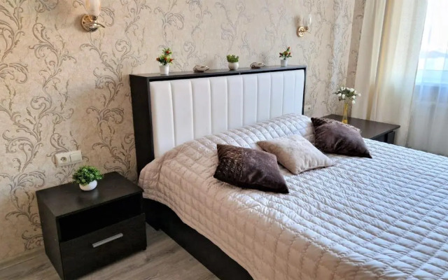 Apart Aprel (Апарт Апрель) на улице Краснозвездная 33