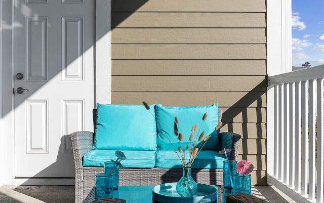 Magnolia Pointe Three-bedroom Apartment 305-4820