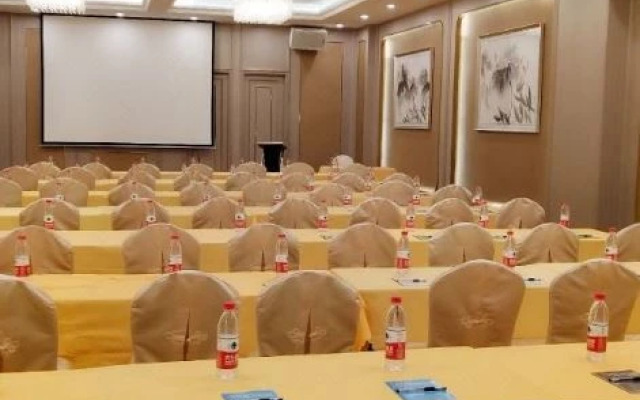 Kyriad Marvelous Hotel·Shenzhen Linheng Plaza Liuyue Metro Station