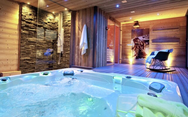 Luxury Chalet in the Very Extensive Paradiski ski Area