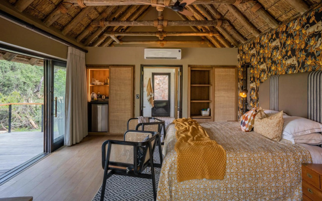 Thornybush Game Lodge
