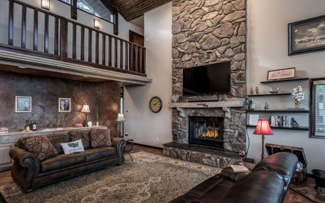 ALTO ESCAPE - Four Bedroom Home