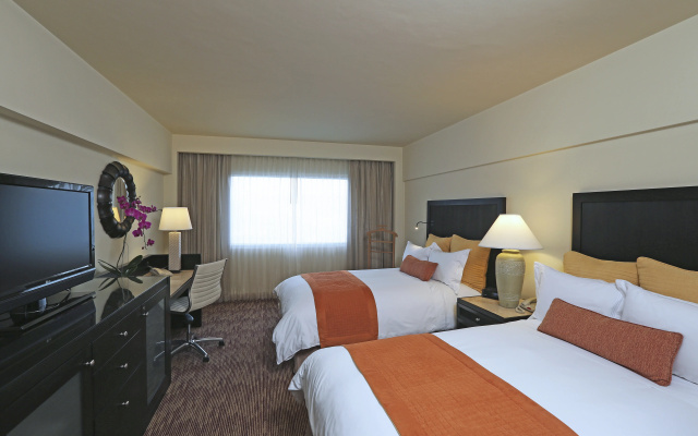Real InterContinental San Salvador at Metrocentro Mall by IHG