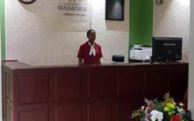 Hotel Residence Madadjeu