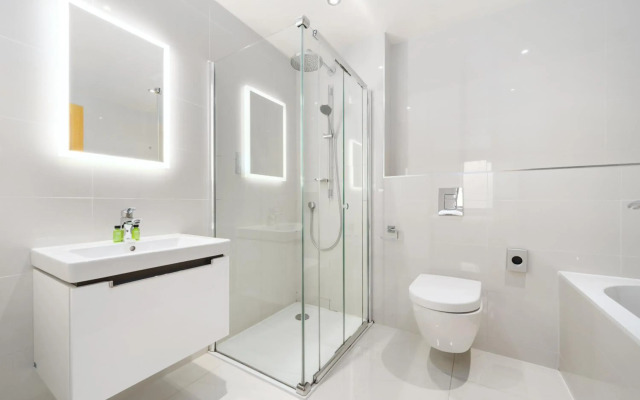 White Hart Hotel & Apartments