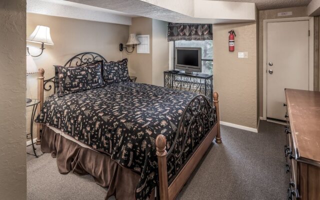 Overlook - Four Bedroom Townhome