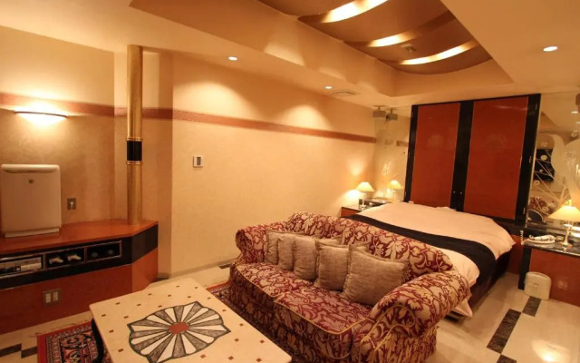 Hotel LaLa (Adult Only)