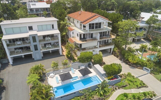 Stylish Apartment With Stunning Views - Unit 7 Taralla 16-18 Edgar Bennett Avenue Noosa Heads