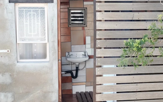 The Yard - Hostel