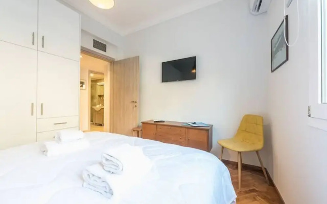 Adelos Central City Apartment Acharnon In Athens