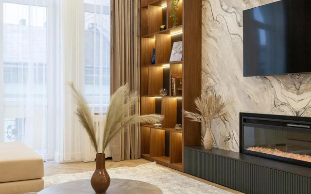 Royal Apartment on Fredra 4a