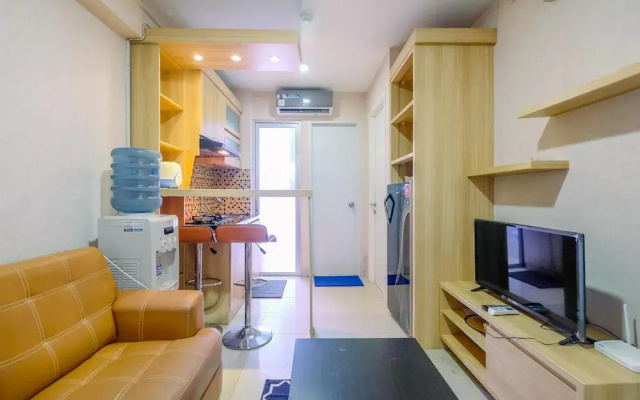 Nice and Strategic 2BR at Bassura City Apartment