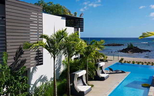 Plage Bleue Villa and Penthouse by LOV