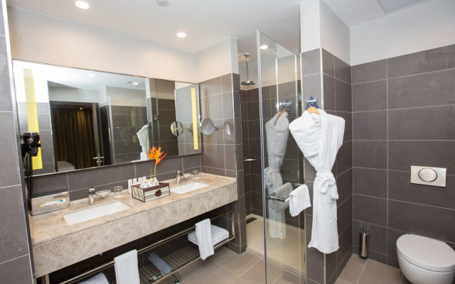 Radisson Blu Hotel, Abidjan Airport