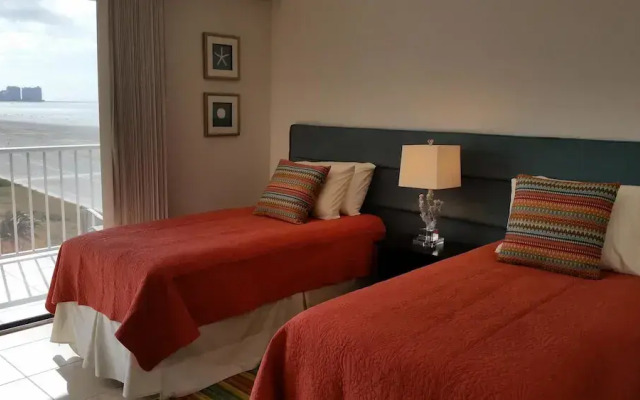 South Seas Tower 3 1009