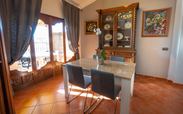 Apartamentos Abril