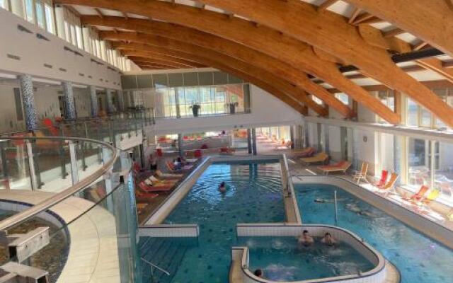 Tóparti Wellness Apartman