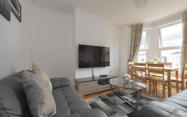 Fortified Home - Near Rochester Castle