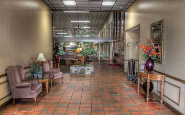 Seasons Inn and Suites