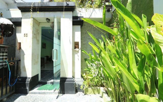 RedDoorz Kartika Plaza 2