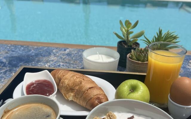 Kimiro Hotel Tsilivi