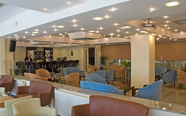 Narin Hotel