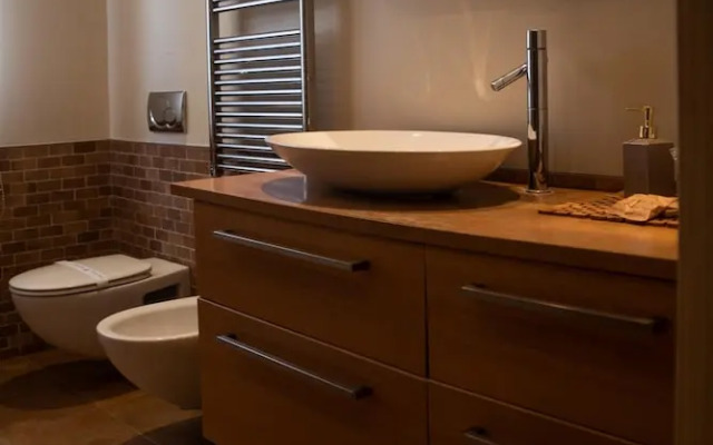 Navy Apartment by Wonderful Italy