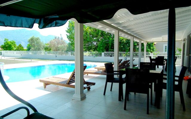 Villa Aktas