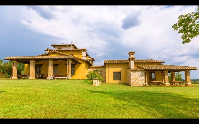 House With 3 Bedrooms in Montecampano, With Wonderful Mountain View, F