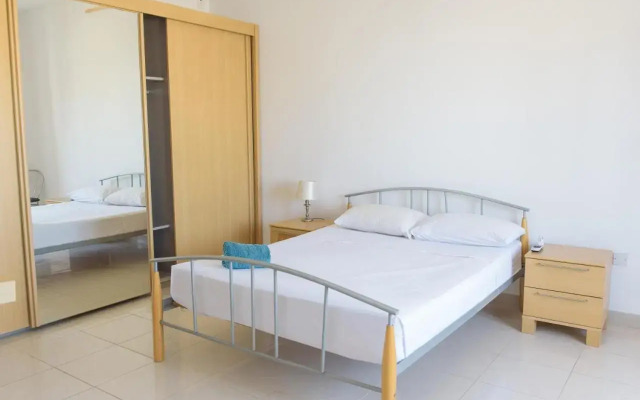 Stunning 4 Bedroom Apart. Near Balluta Bay