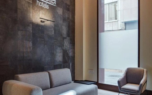 Sercotel Granada Suites
