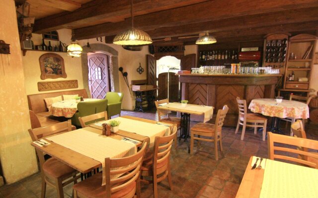 Hotel Frýdl