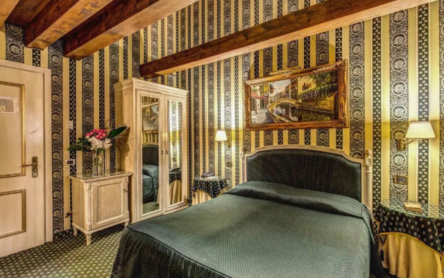 Relais Piazza San Marco