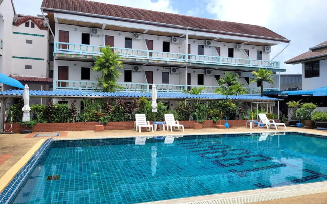 Rabbit Mansion Patong Hotel