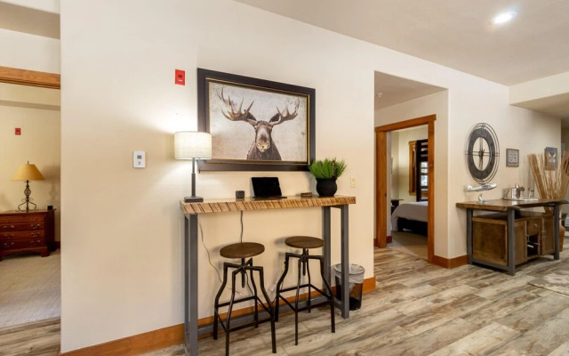 Red Hawk Townhomes by Summit County Mountain Retreats