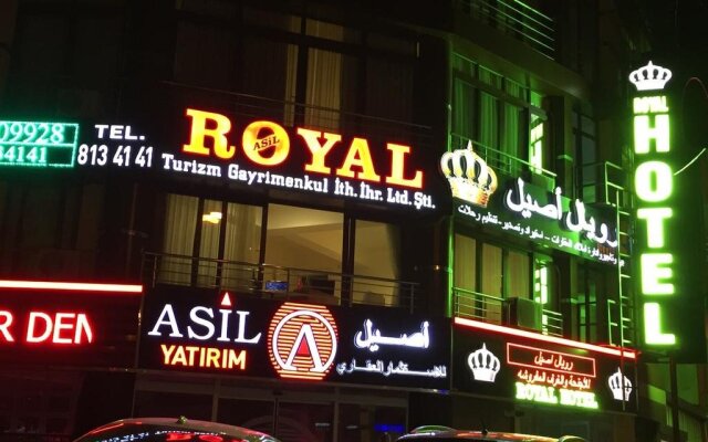 Royal Hotel