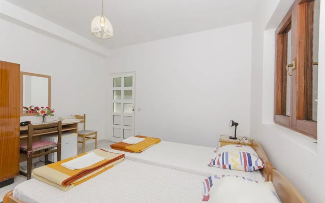 Apartments And Rooms Nike