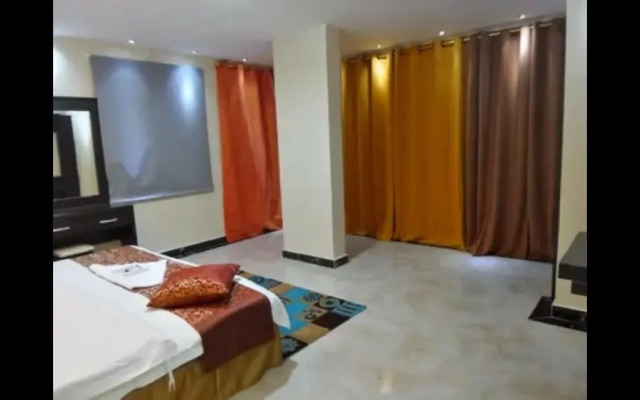OYO 491 Rosa Plaza Hotel