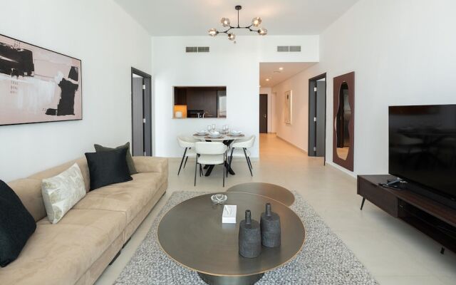 Premium 2BR Downtown Apt w Dubai Mall Access
