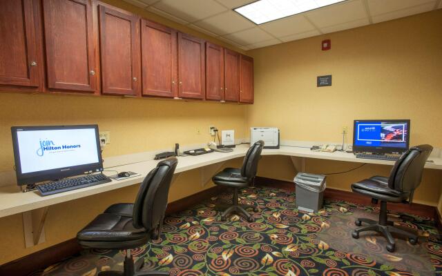 Hampton Inn & Suites Dayton-Airport