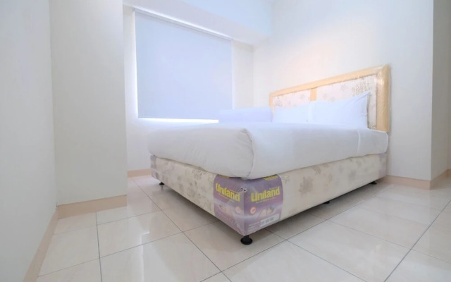 3BR near Sumarecon Mall Bekasi at The Springlake Apartment