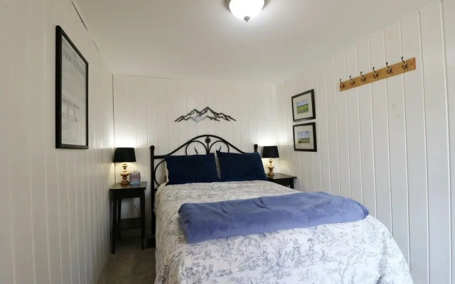 21 Mill Street 5 Bedroom Home by Redawning