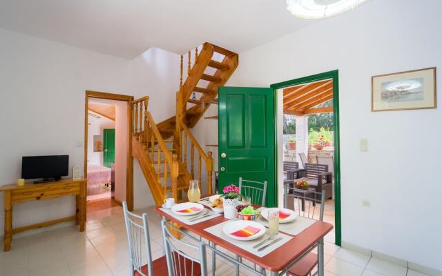 Marguerita House in Paxi