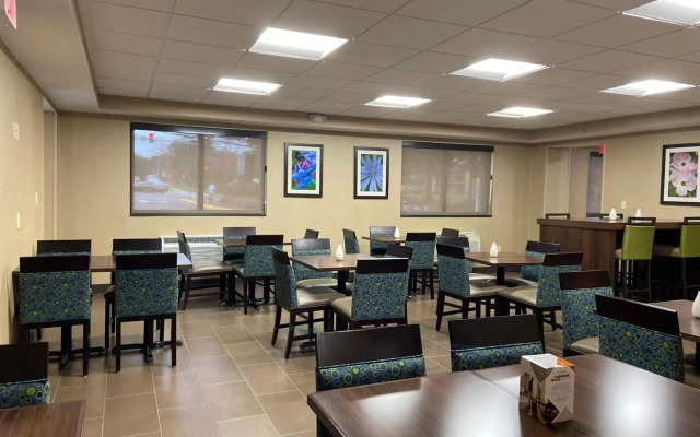 Comfort Inn Herndon - Reston