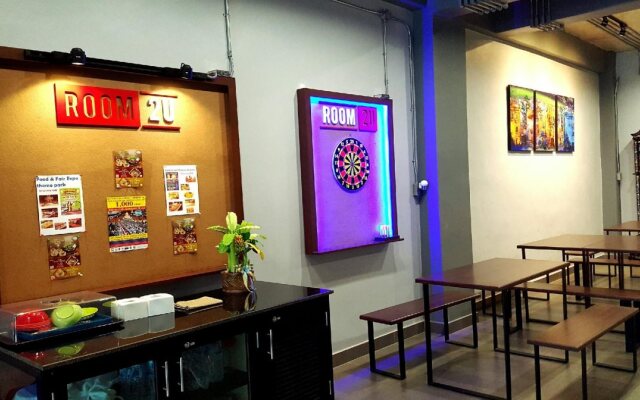 Room 2 U Hostel & Guesthouse