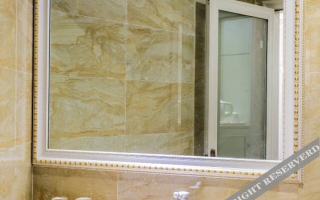 Shiji Boutique Hotel